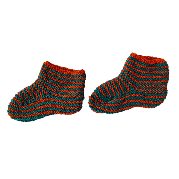Baby Knitted shoes | Material 100% Wool | Color : Orange and Green | Size Length - 11 cm Width - 18 cm 