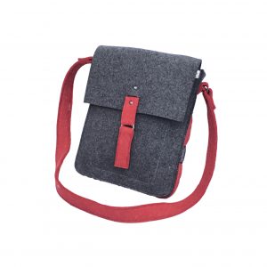 520330_Felt Shoulder Bag_H34 x W26 x 6_1